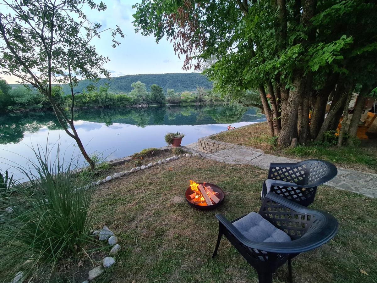 Orhidea Villa Bihac Bagian luar foto